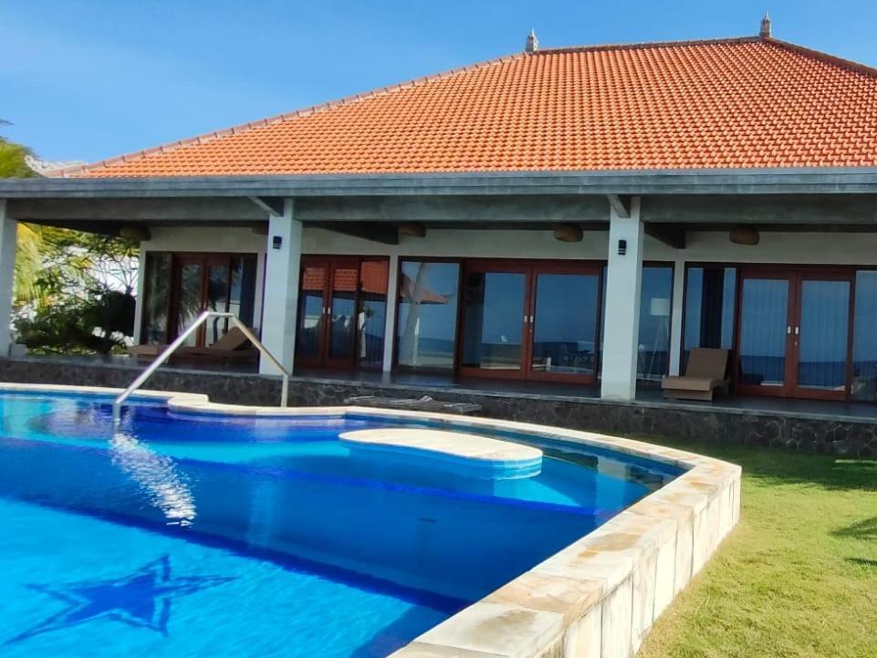 Coco Blu Villa سينغاراجا المظهر الخارجي الصورة
